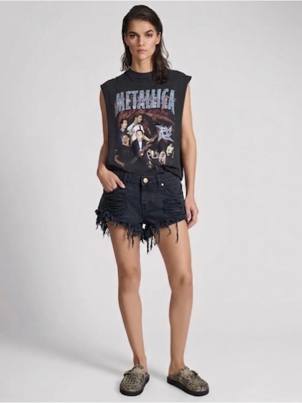 One Teaspoon Bonitas Low Waist Denim Shorts | Fox Black